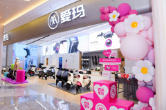 爱玛商圈旗舰店:以“时尚+科技”双引擎点