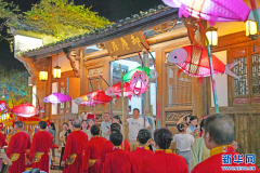 福建三明美食福建泰宁:这里的古风夜市有看