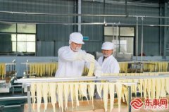 三明泰宁:豆腐皮飘香2024-11-26福建三明的特